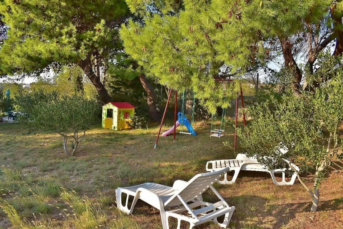 Apartments With A Parking Space Lopar, Rab - 22583 0*, Lopar