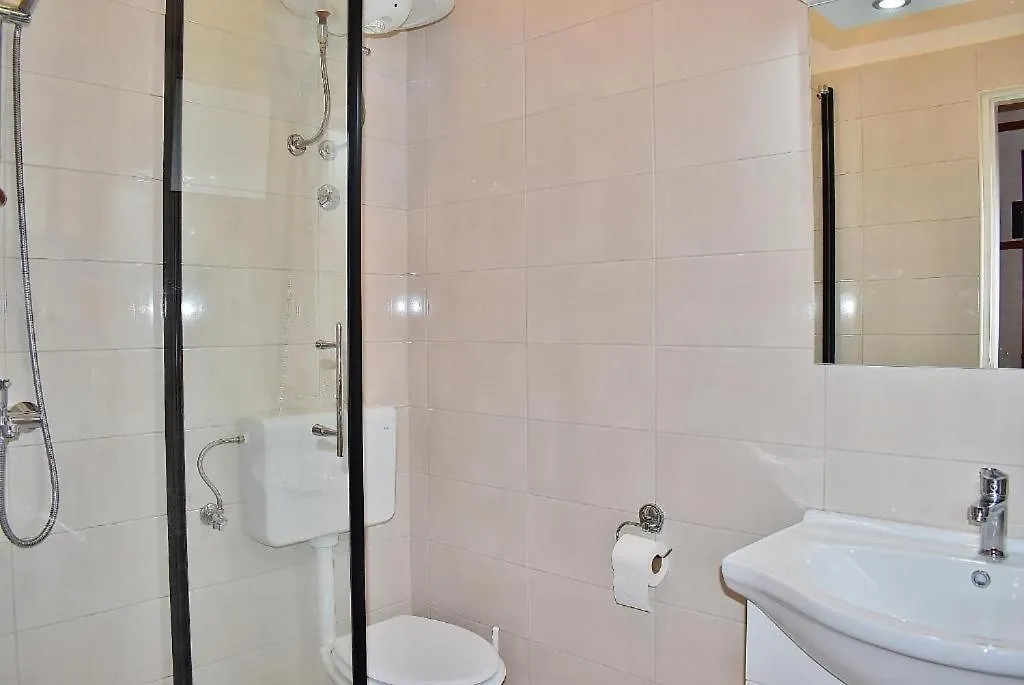 Apartments With A Parking Space Lopar, Rab - 22583 Croatia