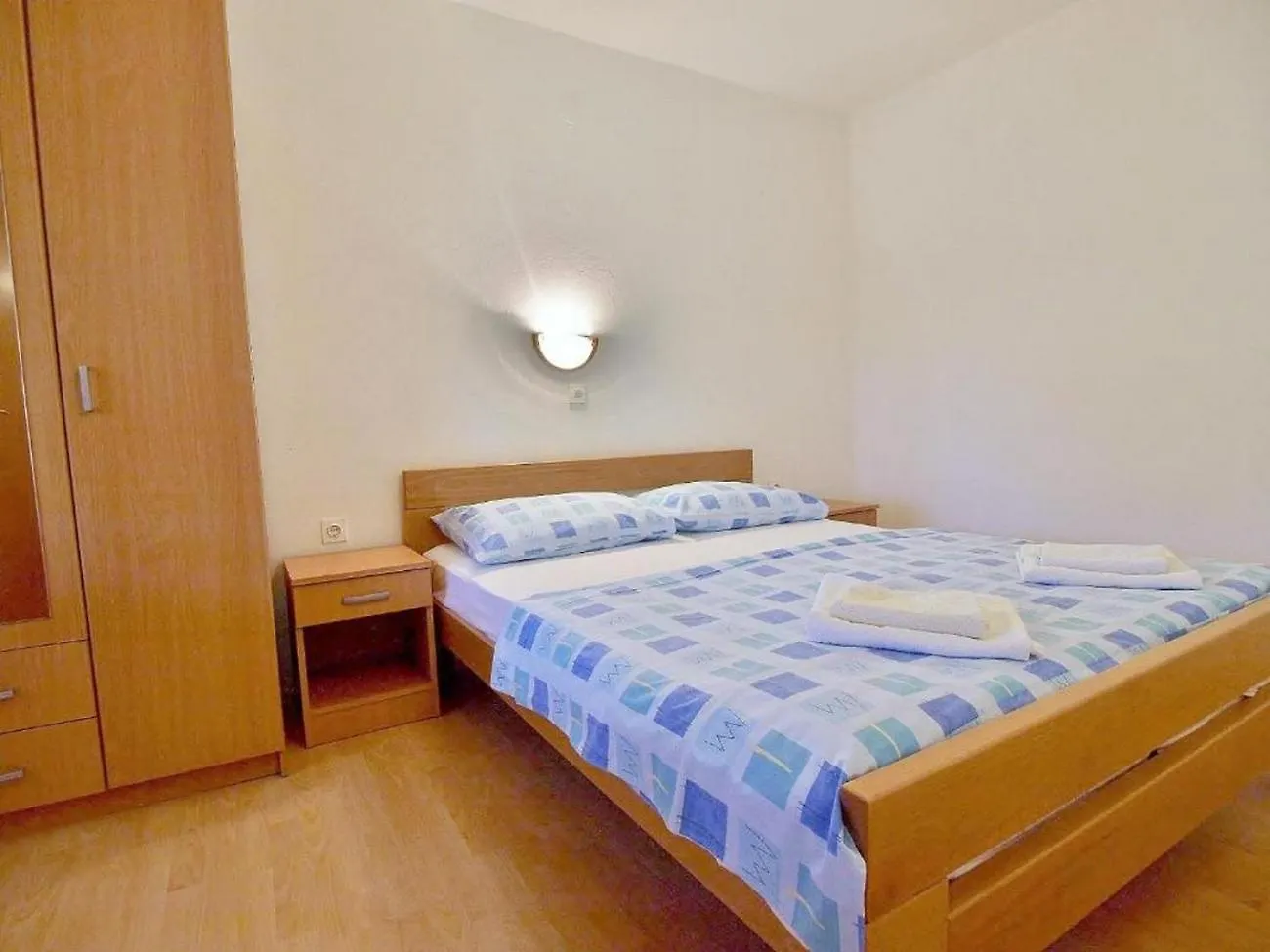 Apartments With A Parking Space Lopar, Rab - 22583 0*, Lopar